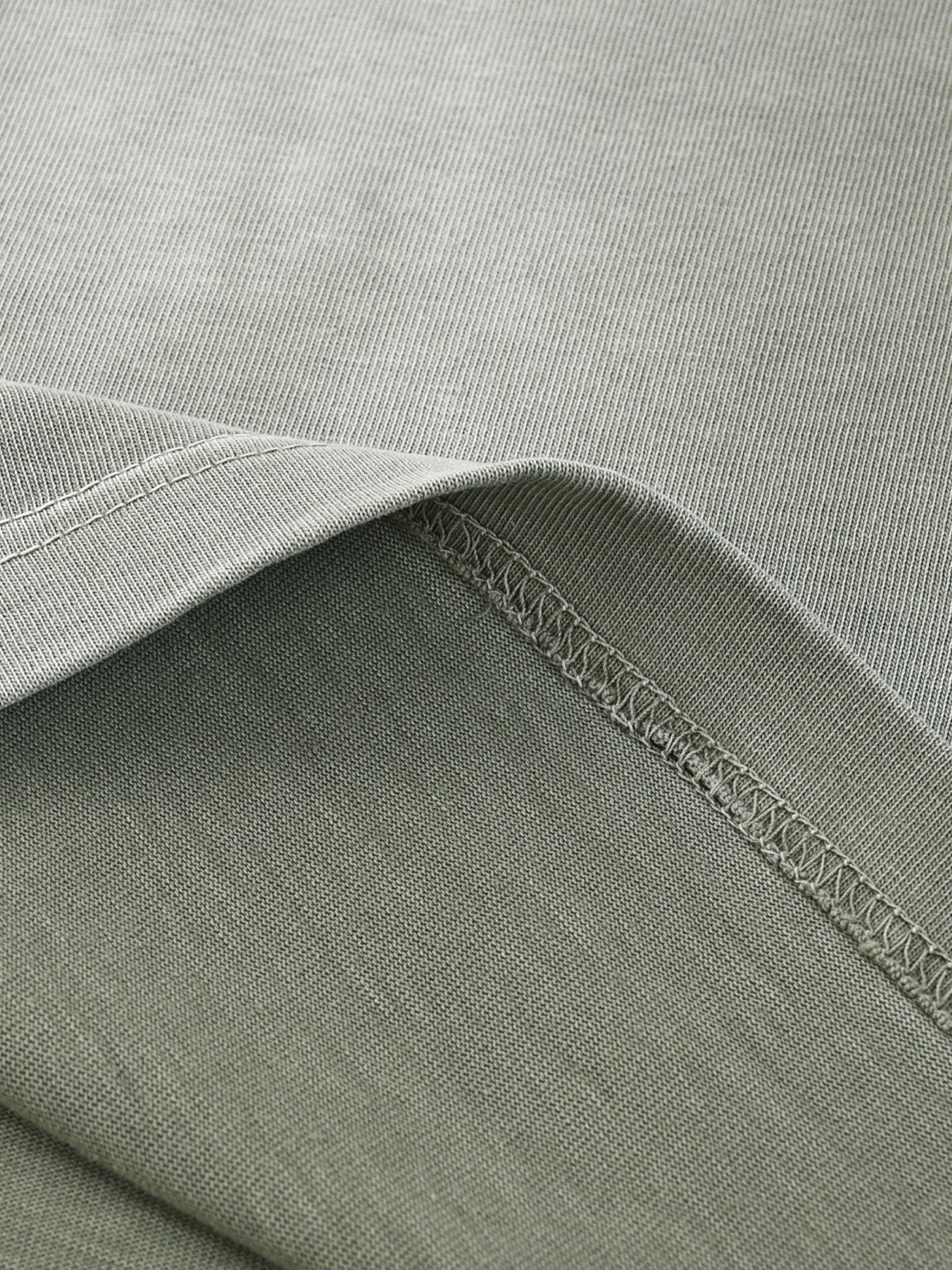 “I” Shape Gradient Washed T-Shirt "Angelic"